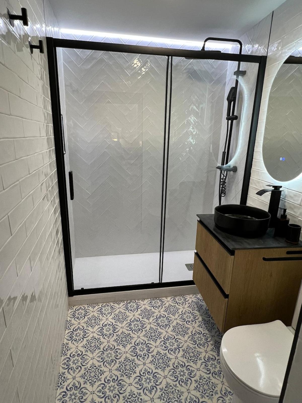 Loft De Estreno Junto A Gran Via Apartamento *